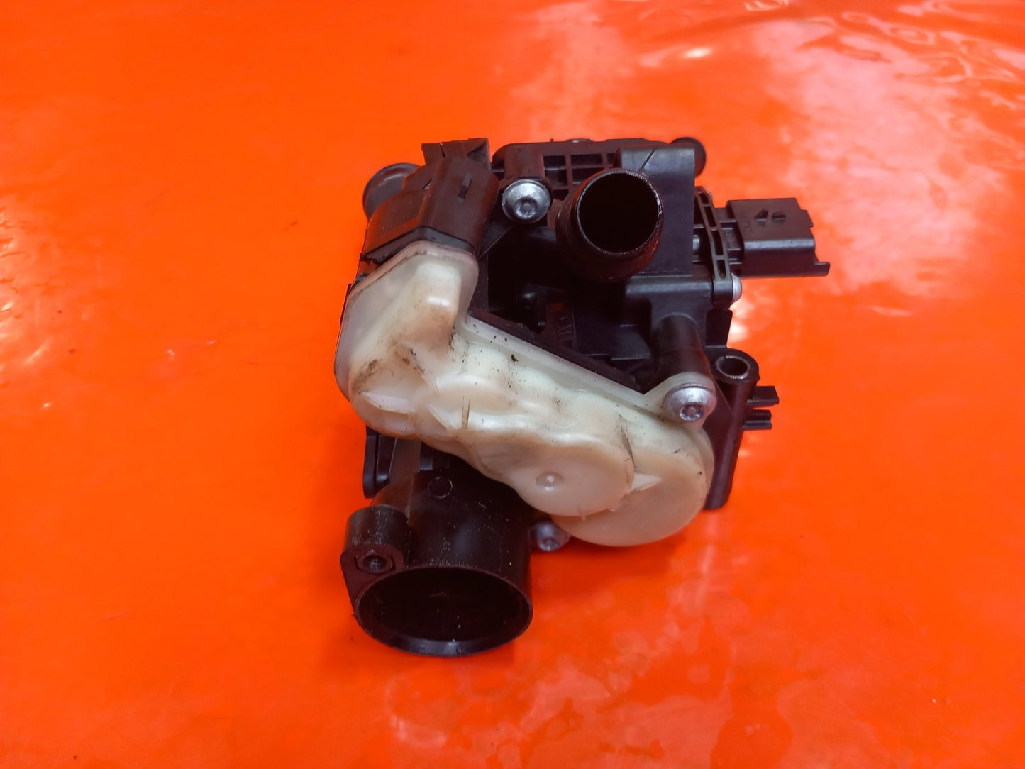 2019 Ford Galaxy MK3 Zetec 2.0 TDCi Thermostat Housing 9849443980 Warranty A345 - Image 3