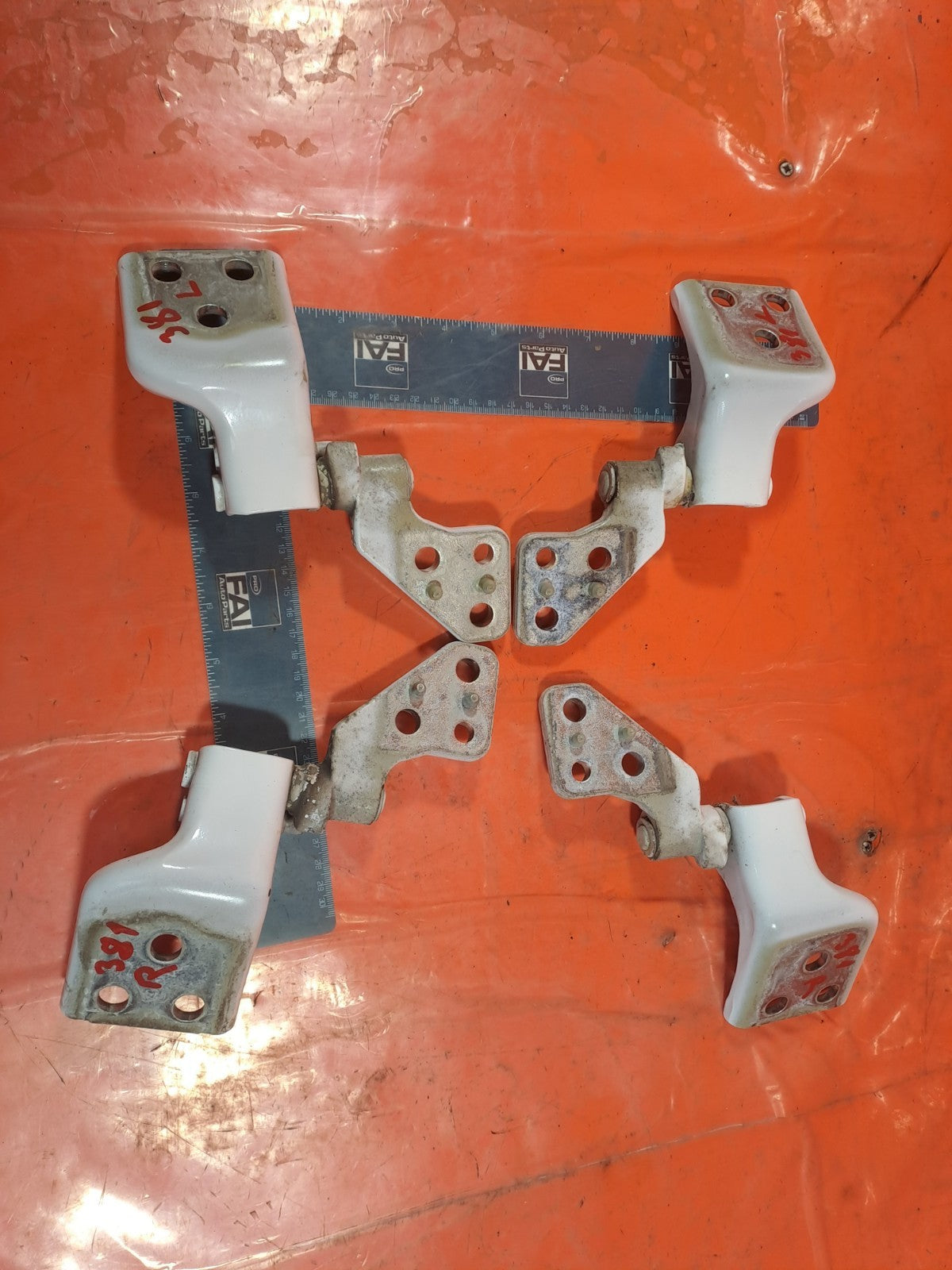 ✅Citroen Berlingo 650 1.5 Diesel 2020 Rear Door Hinges Set Warranty A381 - Image 11
