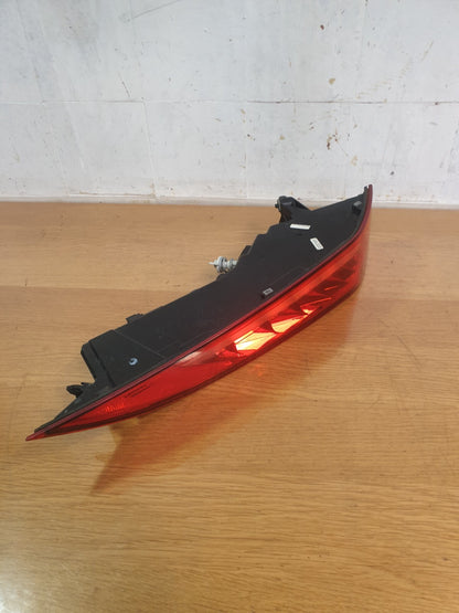 ✅2017 JAGUAR F-PACE X761 3.0P REAR RIGHT OUTER TAIL LIGHT HK83-13404-AE A196 - Image 8
