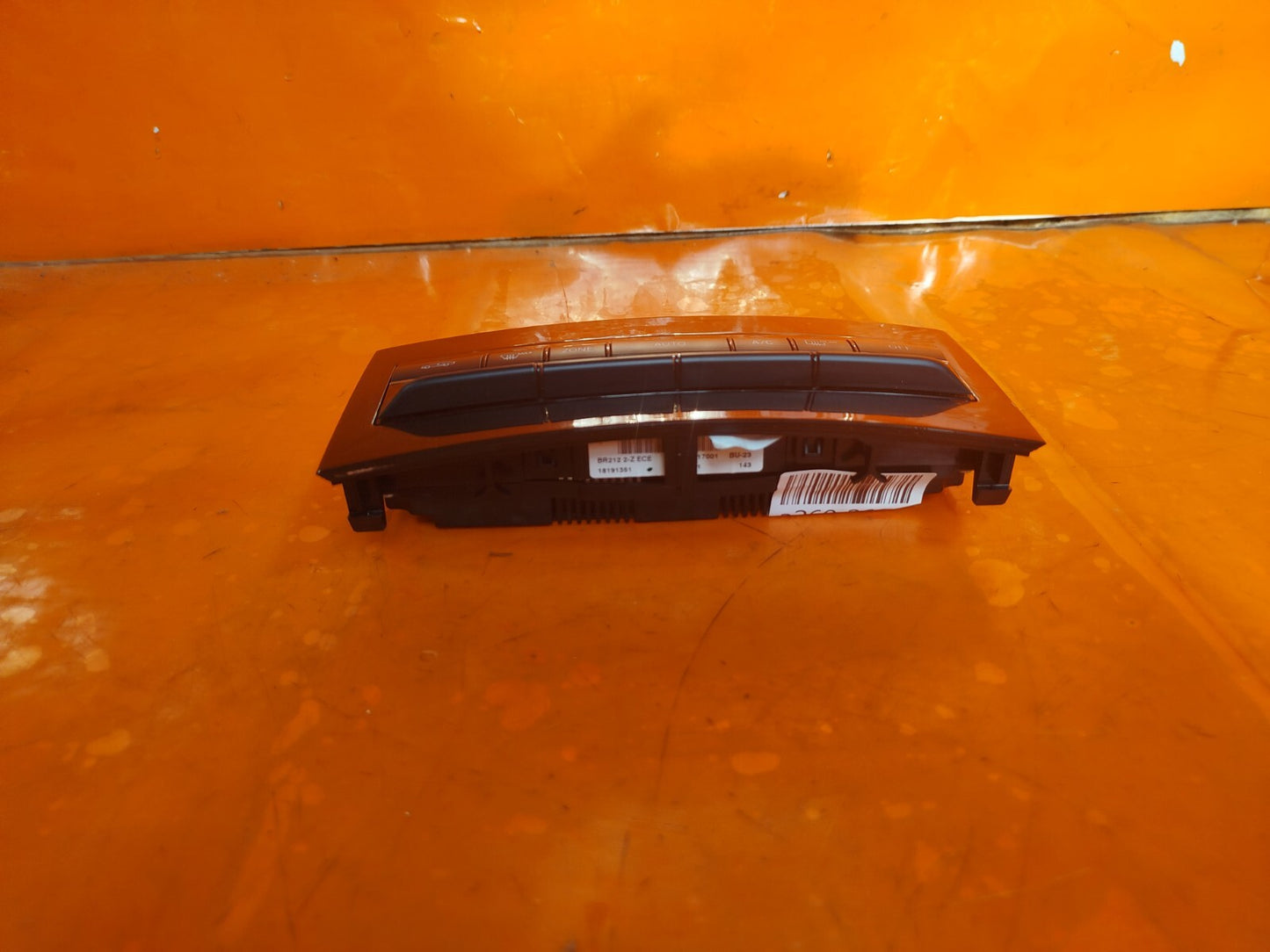 ebay-src:https://i.ebayimg.com/00/s/mtiwmfgxnjaw/z/b58aaoswpopogcgb/$_57.jpg