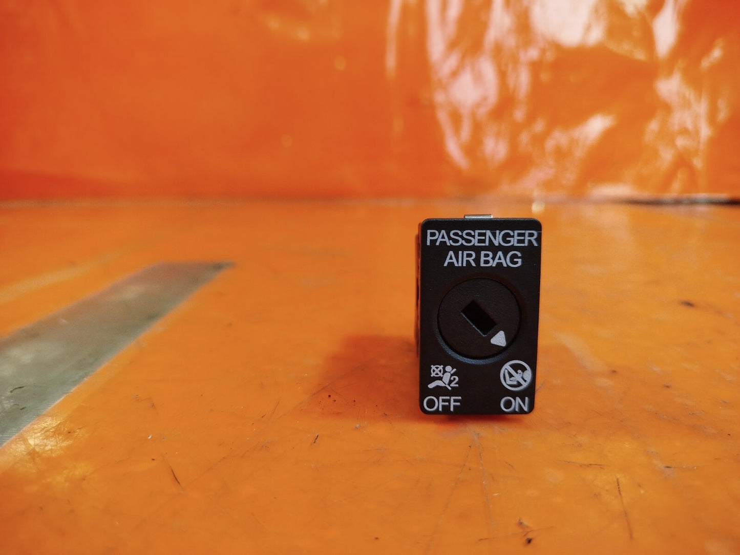 ebay-src:https://i.ebayimg.com/00/s/mtiwmfgxnjaw/z/~mqaaosw3azonfdf/$_57.jpg