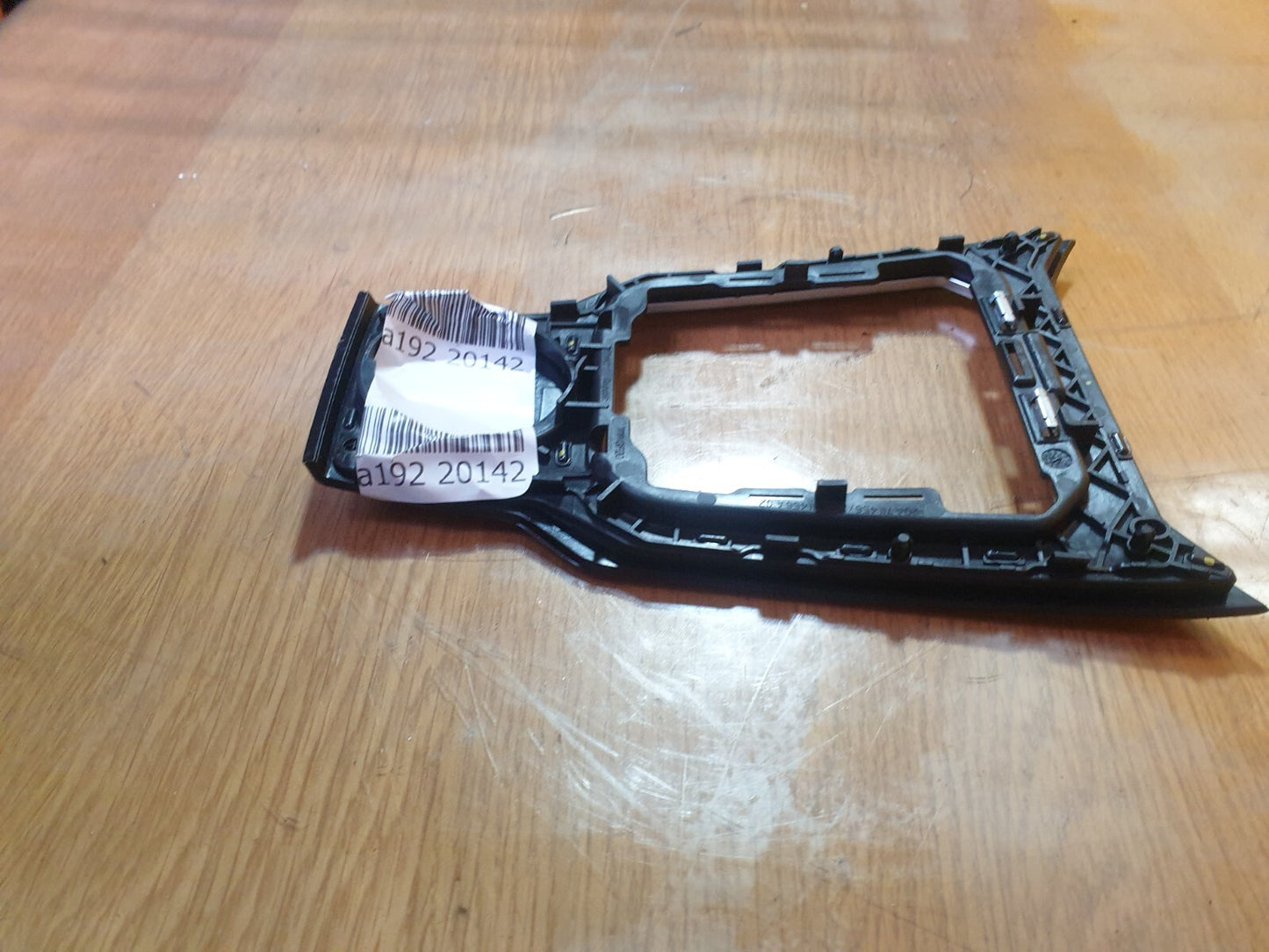 ✅VW T-ROC LIFE 1.5 PETROL 2022 GEARSTICK SURROUND TRIM 2GA711456C Warranty A192 - Image 4
