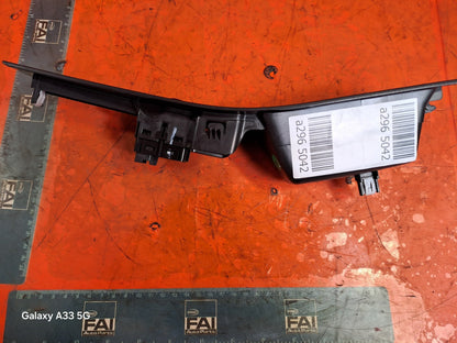 ✅FORD GALAXY ZETEC 2.0 DIESEL 2017 REAR LEFT WINDOW CONTROL SWITCH EM2B14A564BDW - Image 11