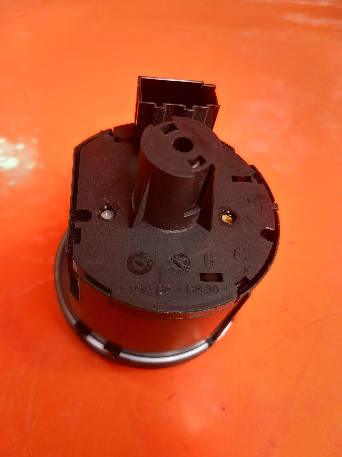 ebay-src:https://i.ebayimg.com/00/s/mtywmfgxmjaw/z/vnwaaeswzd1qujjg/$_57.jpg