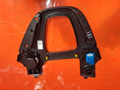✅Citroen Berlingo 650 1.5 Diesel 2020 Centre Console Gear Selector Surround Trim - Image 8