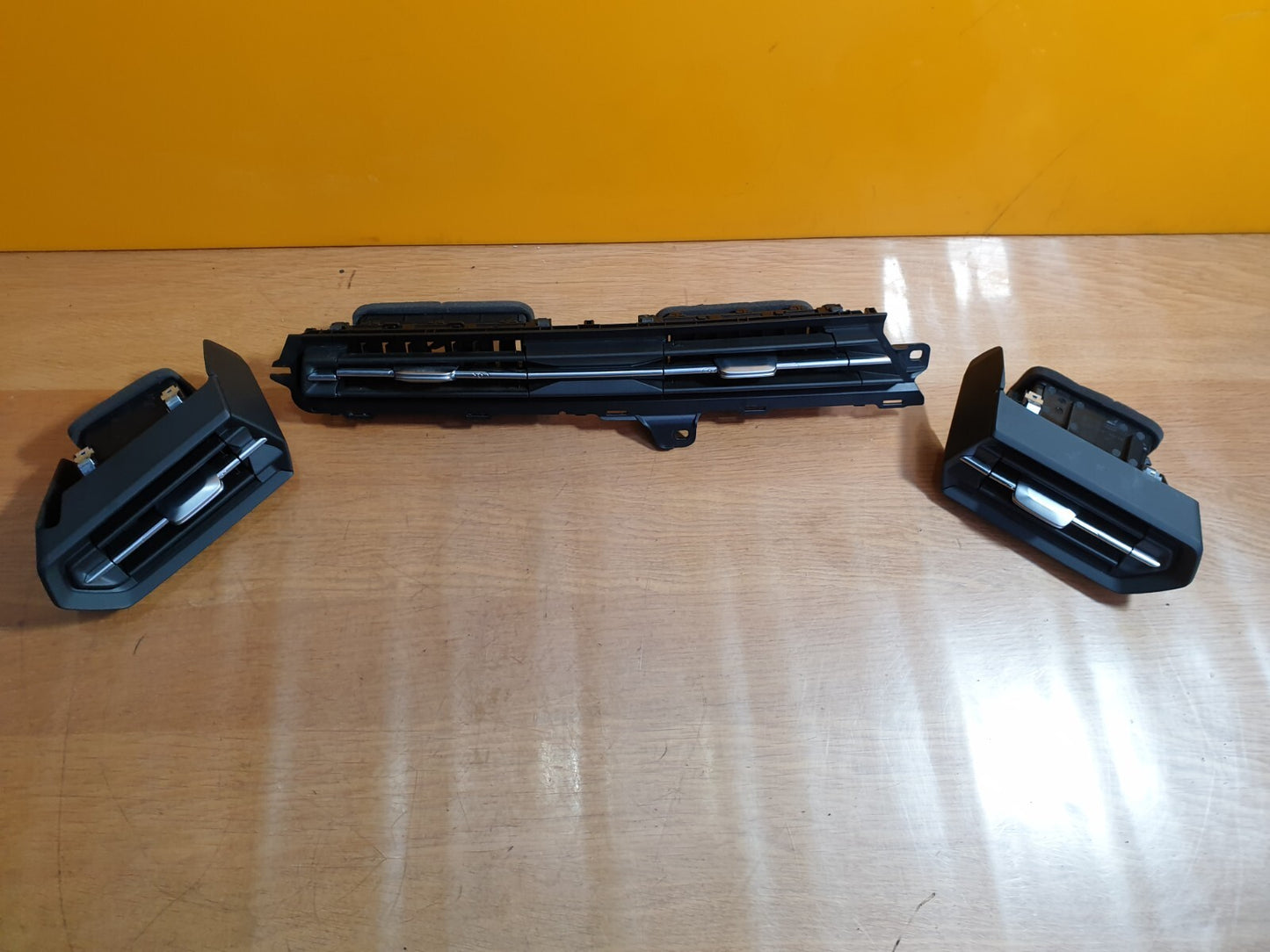 ✅Audi A3 8Y S Line 2021 Dashboard Air Vents Set 8Y2820901A + Warranty A149 - Image 2