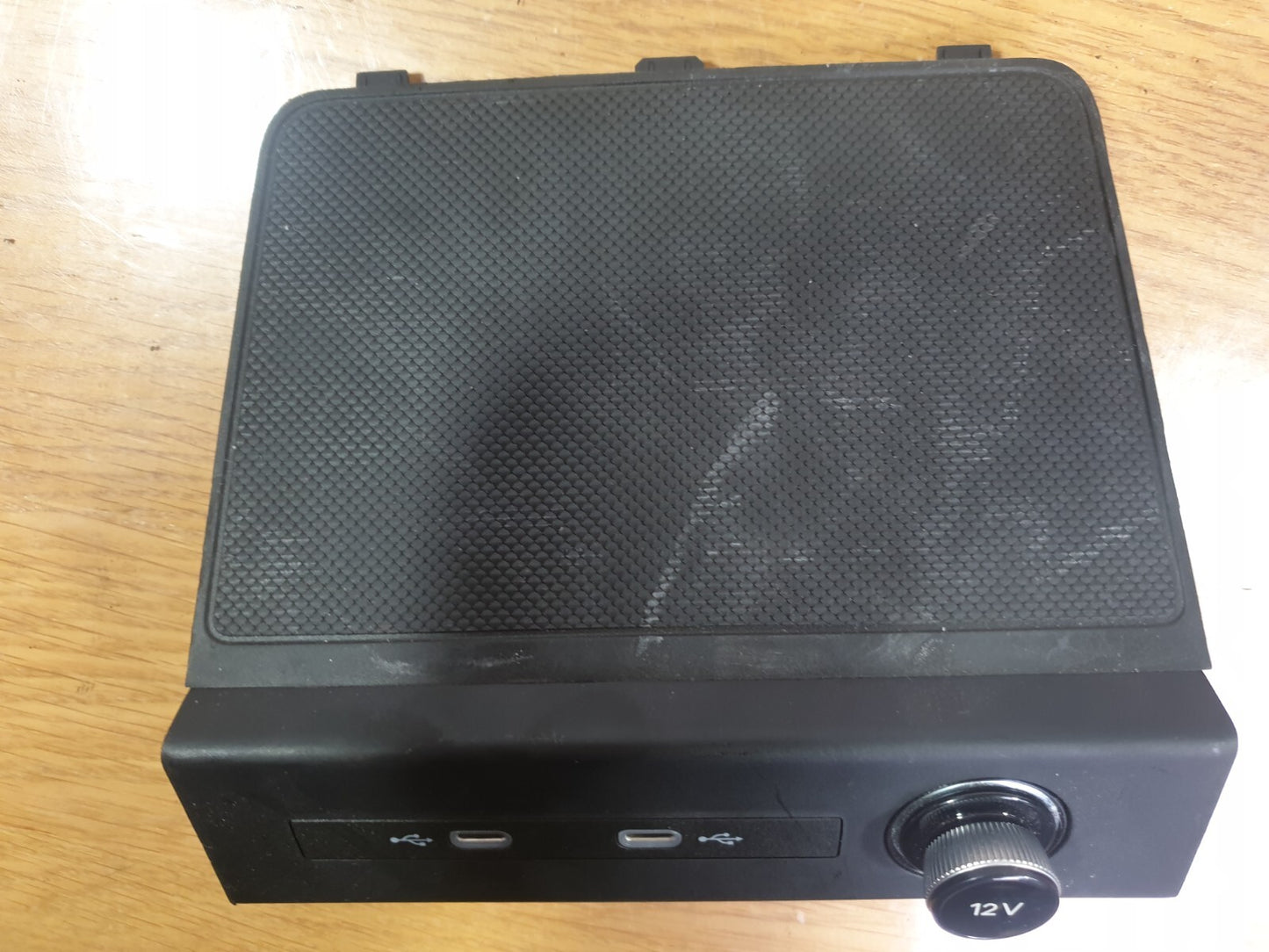 ✅Audi Q4 E-Tron S Line 2023 USB TYPE C SOCKETS 89A035736 Warranty A206 - Image 3