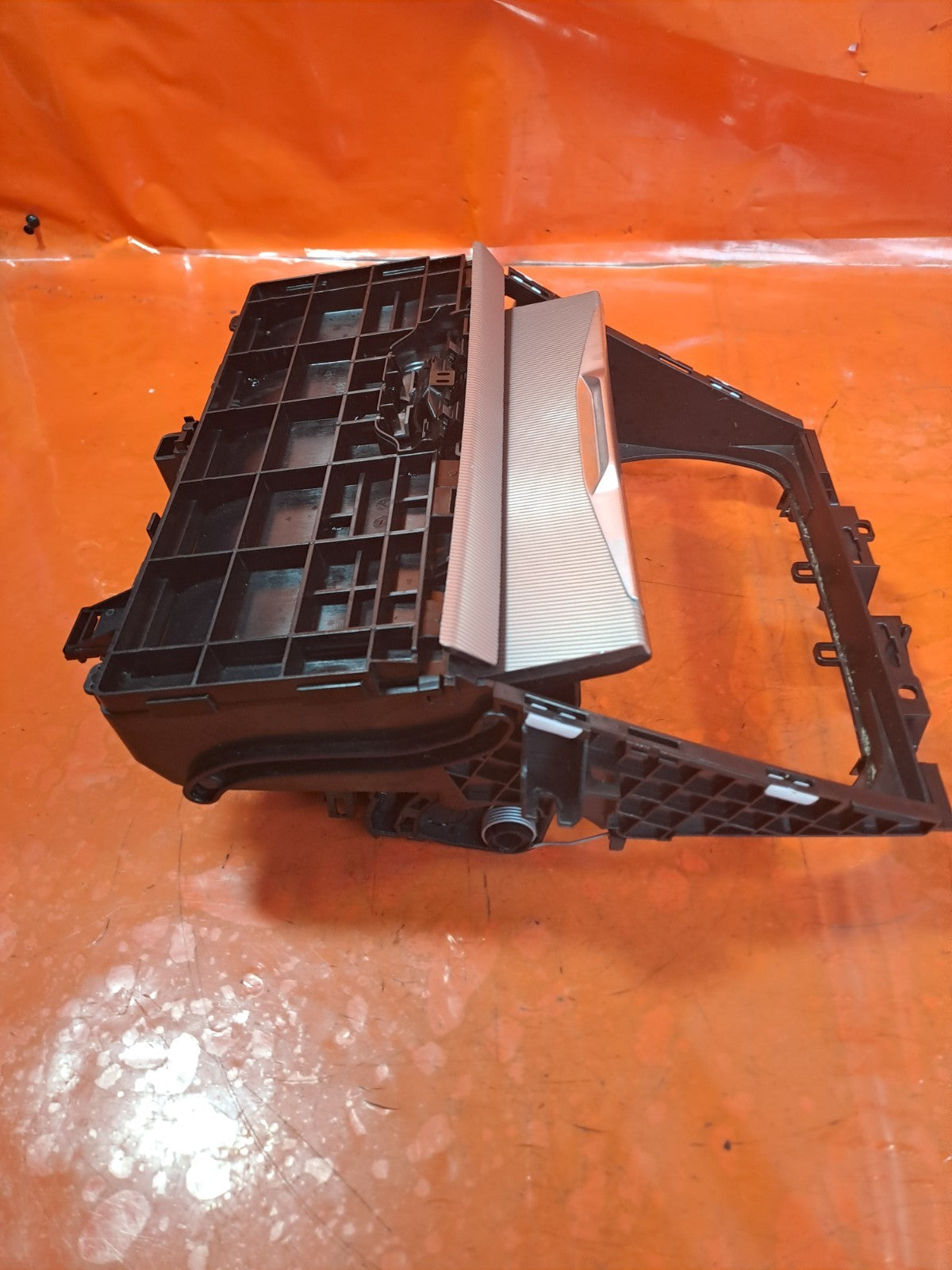 ebay-src:https://i.ebayimg.com/00/s/mtywmfgxmjaw/z/ni0aaesw0e5przl~/$_57.jpg