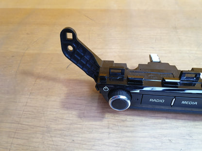 ebay-src:https://i.ebayimg.com/00/s/mtiwmfgxnjaw/z/cniaaoswmjnmkoy6/$_57.jpg