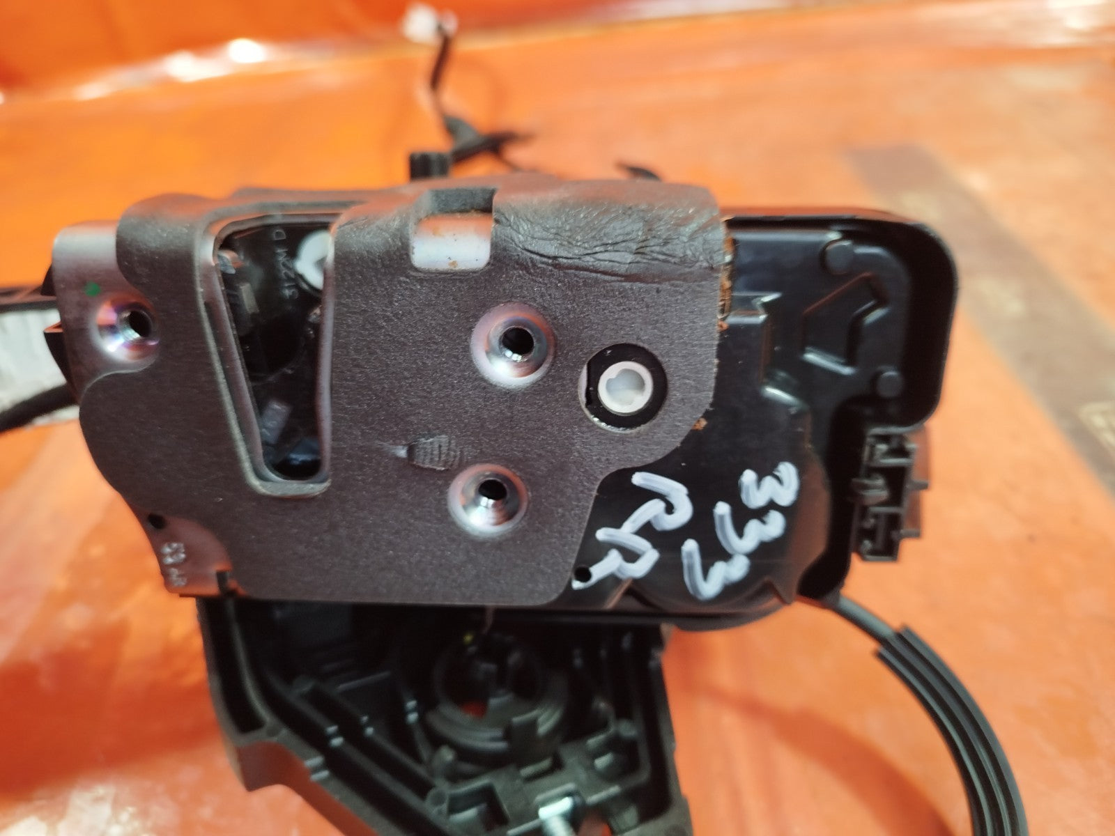 ebay-src:https://i.ebayimg.com/00/s/mtiwmfgxnjaw/z/xnmaaeswal9pd2t3/$_57.jpg