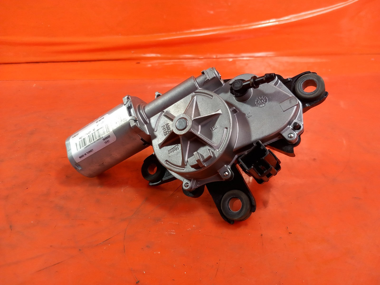 ebay-src:https://i.ebayimg.com/00/s/mtiwmfgxnjaw/z/qhwaaeswx4xqjake/$_57.jpg