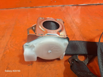 ✅2012 MERCEDES B CLASS W246 SEAT BELT REAR MIDDLE A2468600585 + WARRANTY A299 - Image 7