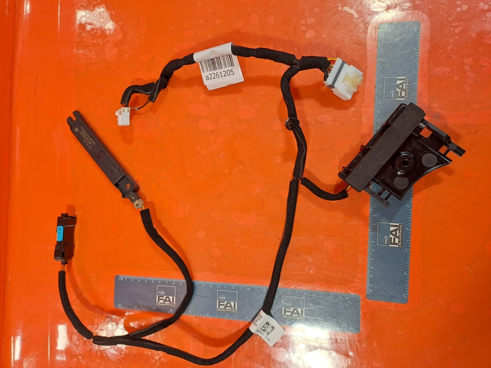 2024 HYUNDAI IONIQ 5 DRIVER SIDE DOOR WIRING LOOM 82397-GI100 + WARRANTY A226 - Image 1