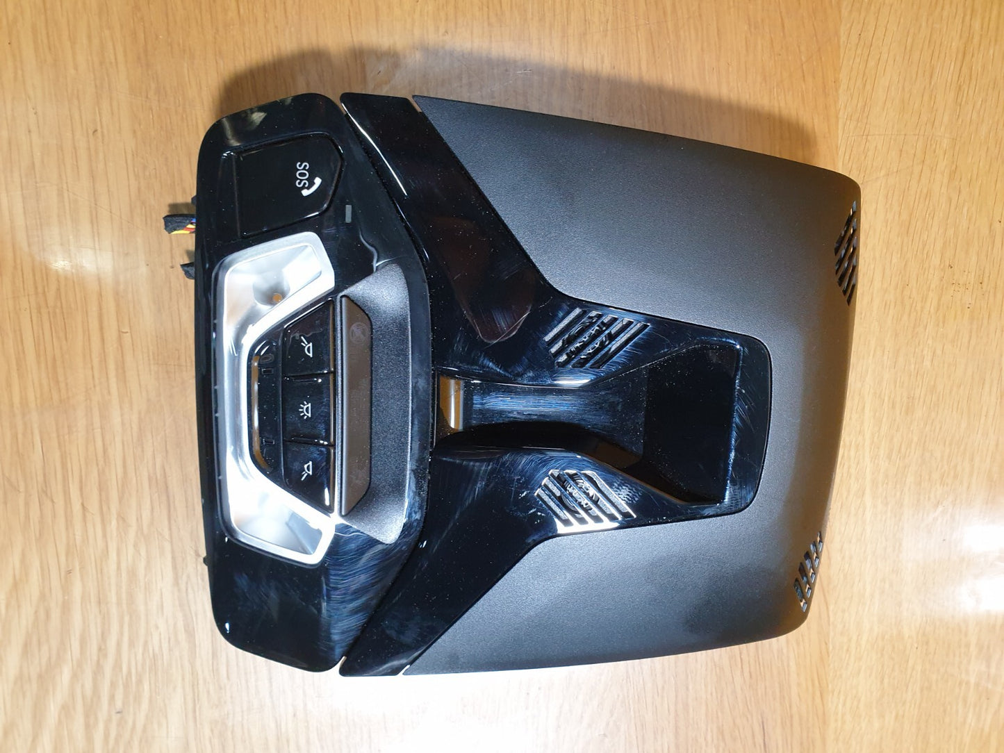 ✅2023 BMW 1 Series F40 Interior Roof Courtesy Light 5A784B6 7910813 + Warranty - Image 4