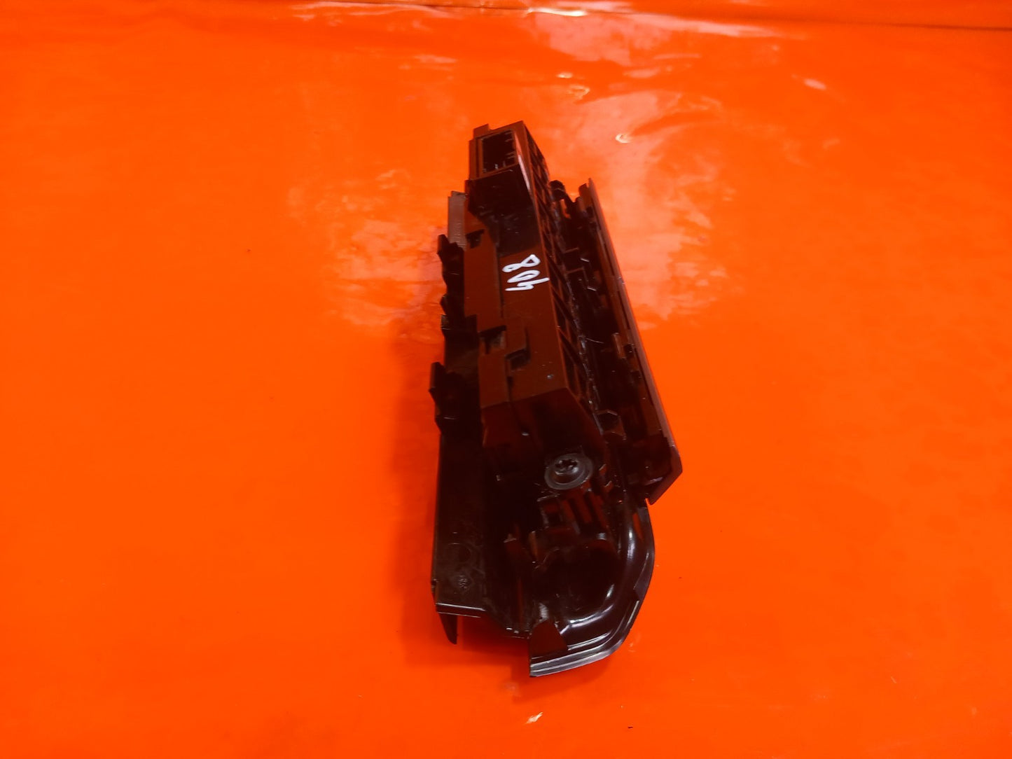 ebay-src:https://i.ebayimg.com/00/s/mtiwmfgxnjaw/z/mqiaaesw2djql-o8/$_57.jpg