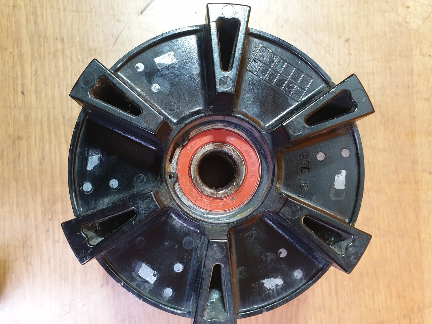 YAMAHA XVS 1300 C 1.3 PETROL 2015 SPROCKET AND WHEEL HUB Warranty A031 - Image 5