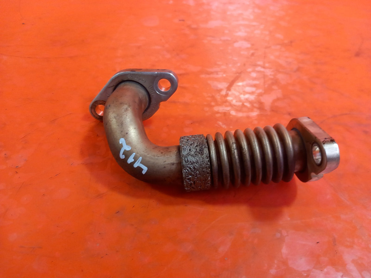 2021 VW Transporter T30 EGR Pipe 04L131521 Warranty A412 - Image 4