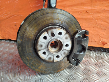 2021 BMW 1 Series F40 Front Right Suspension Leg Hub 6877058 Warranty A365 - Image 2