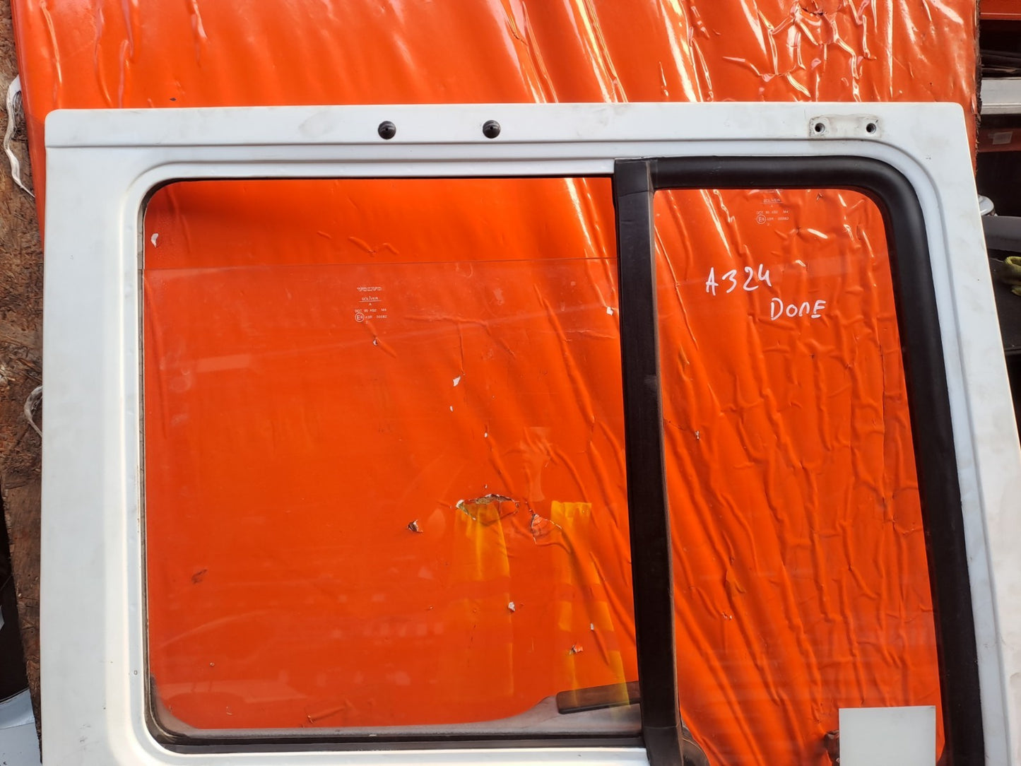 ✅Volvo FL 5.5 Diesel 2003 Front Right Door Bare White Warranty A324 - Image 2