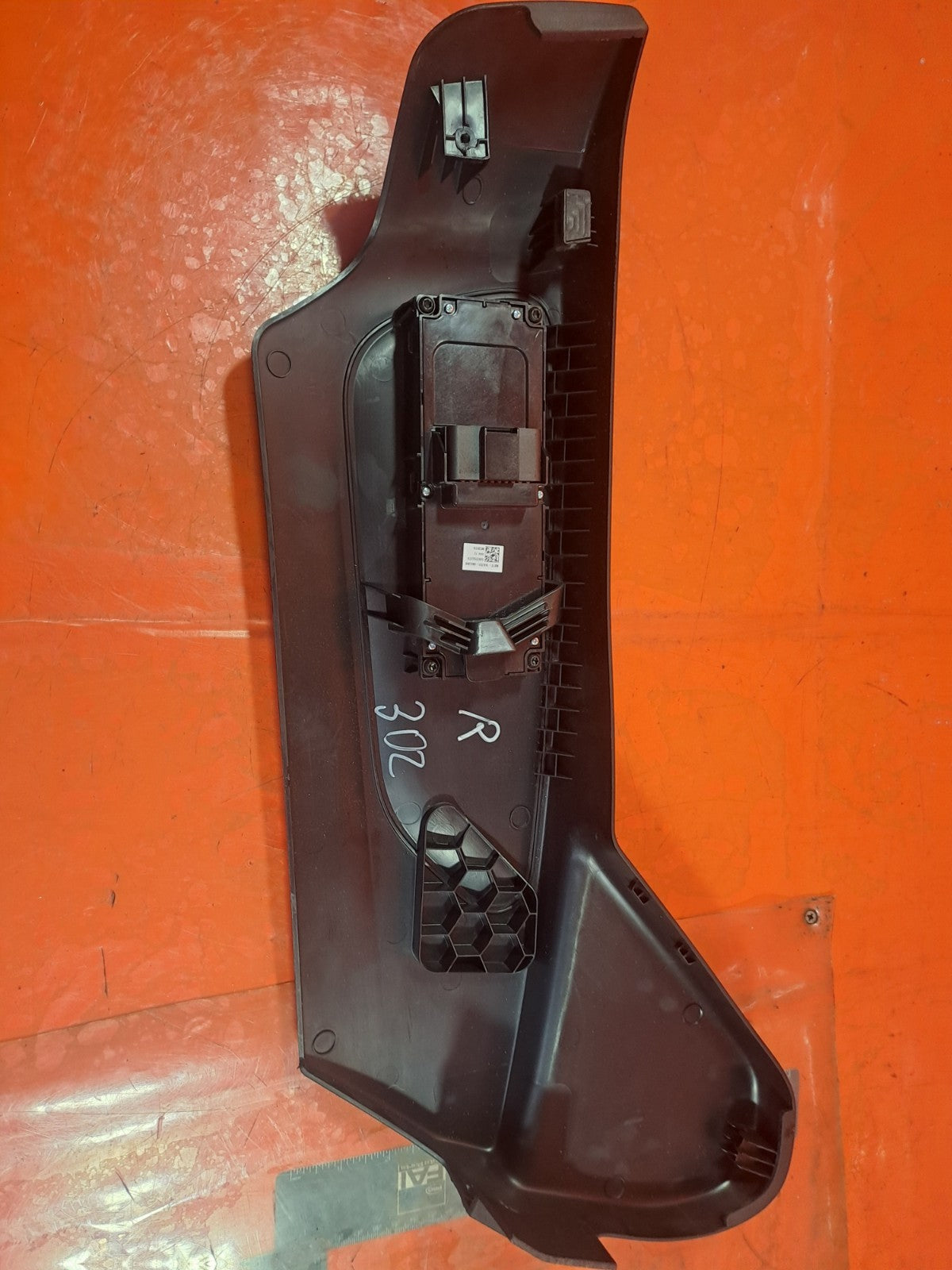 ebay-src:https://i.ebayimg.com/00/s/mtywmfgxmjaw/z/hmyaaeswvqlplycu/$_57.jpg