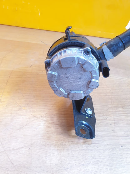 ✅Audi A3 8Y S Line 2021 1.4 Petrol Hybrid Auxiliary Water Pump 04L965567 A149 - Image 5
