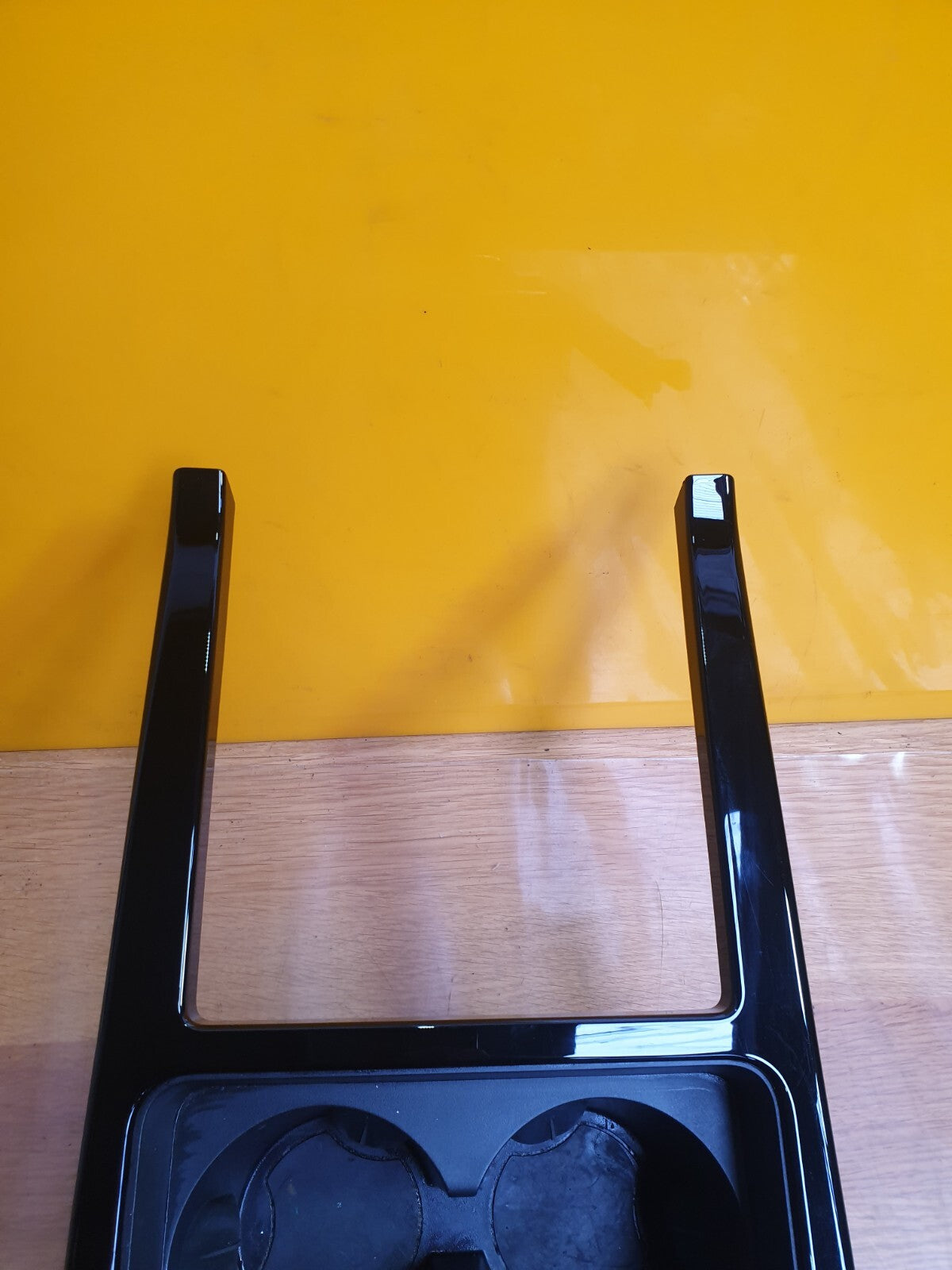 ✅2022 RANGE ROVER EVOQUE L551 CENTRE CONSOLE CUP HOLDER M8D2045H62AA + WARRANTY - Image 4