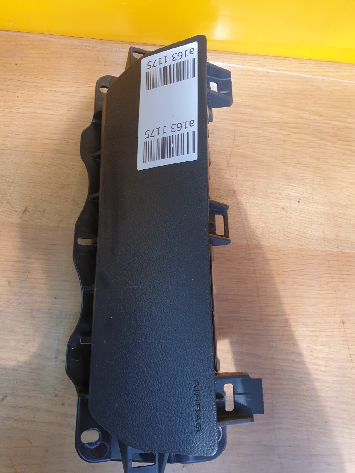 ebay-src:https://i.ebayimg.com/00/s/mtywmfgxmjaw/z/riuaaoswvbfmgr0z/$_57.jpg