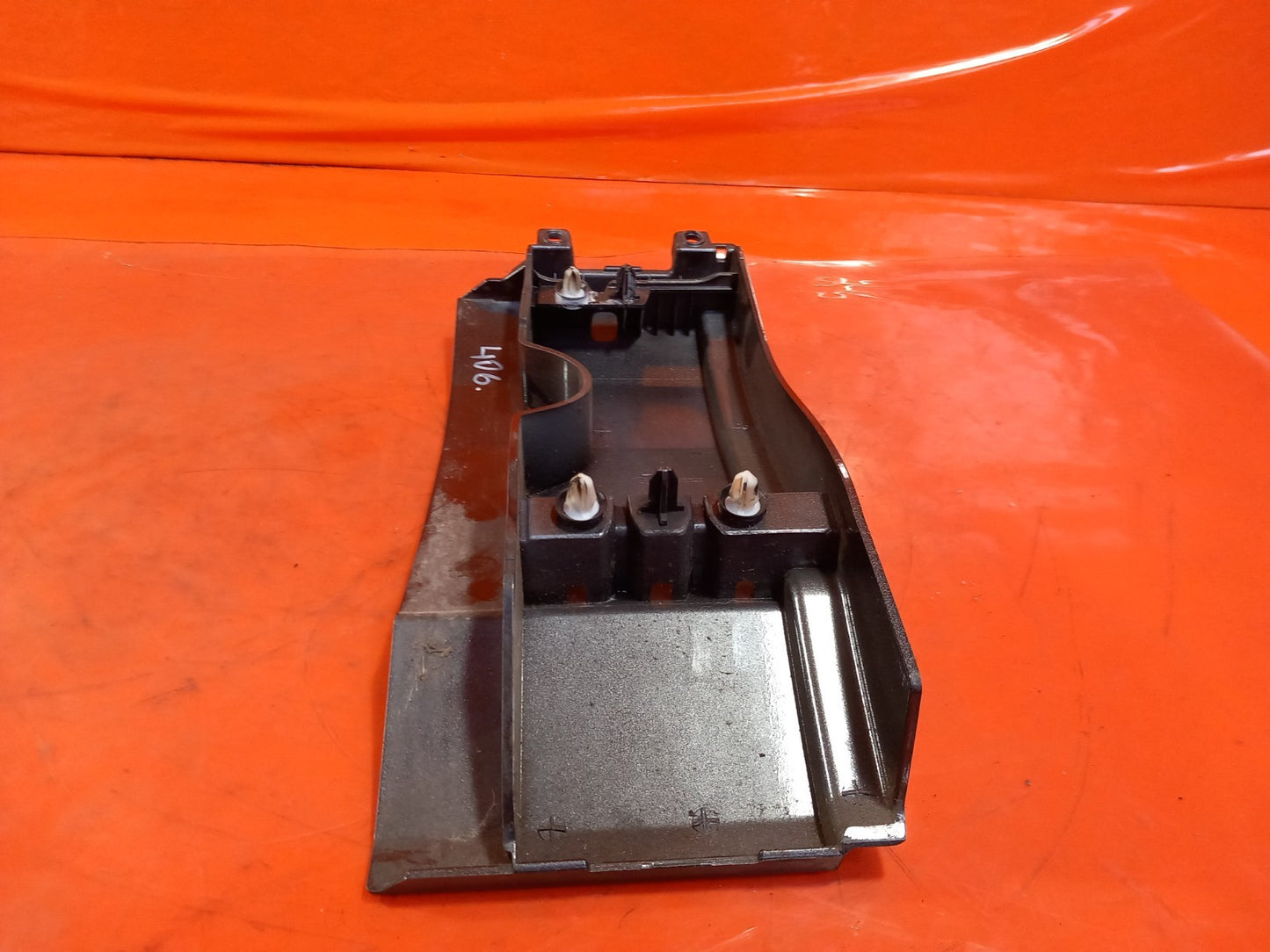 ebay-src:https://i.ebayimg.com/00/s/mtiwmfgxnjaw/z/rm8aaeswhthqjtbg/$_57.jpg
