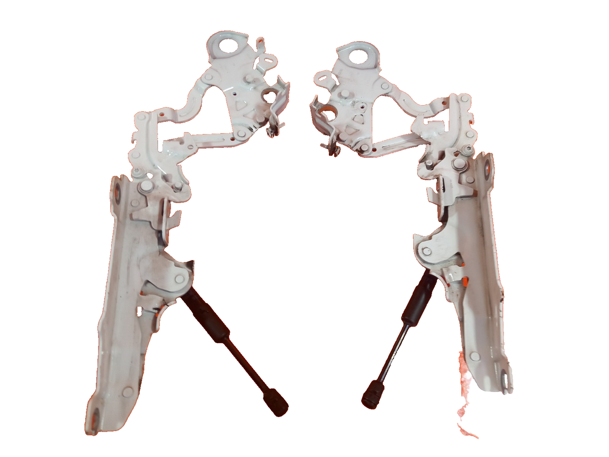 BMW F40 116D 1.5 Diesel 2021 Bonnet Hinges and Actuators 7450923 788258 A365 - Image 1