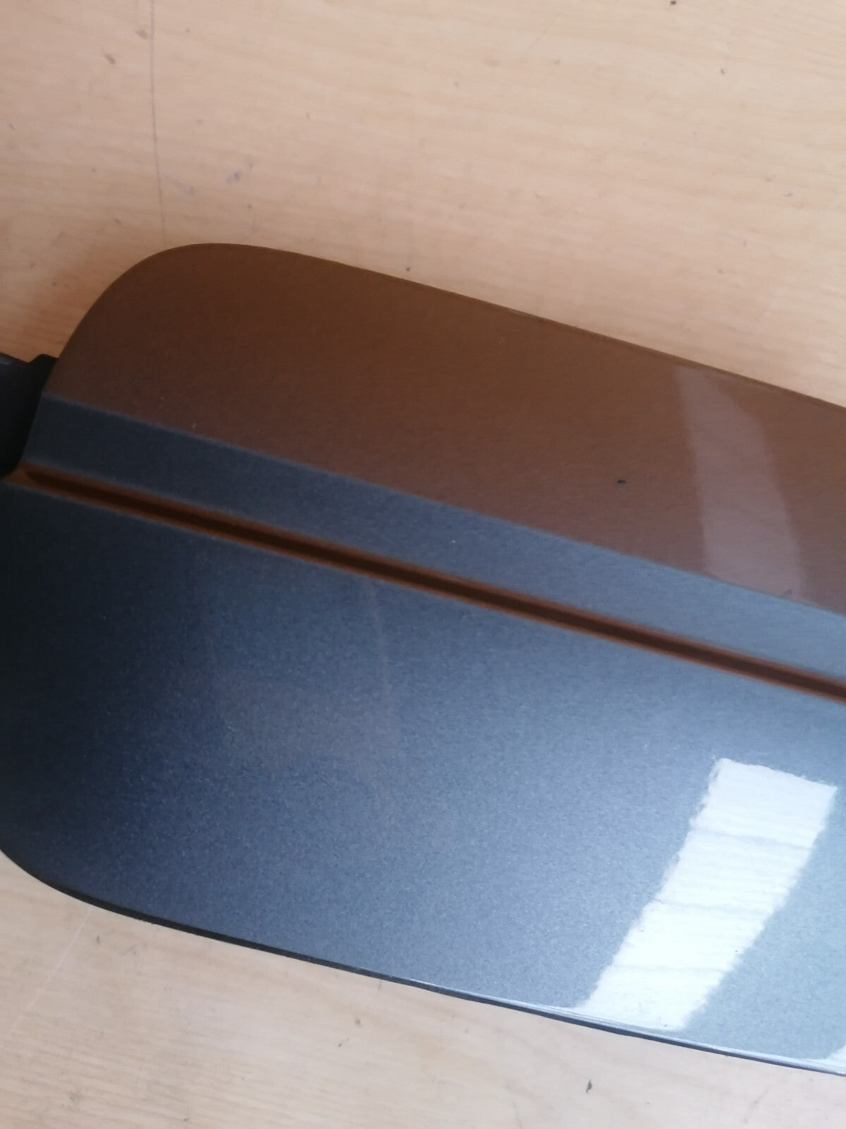 ✅2017 AUDI A4 B9 2.0TFSI FUEL FILLER FLAP GREY LX7G 8W0809906 + WARRANTY A074 - Image 3
