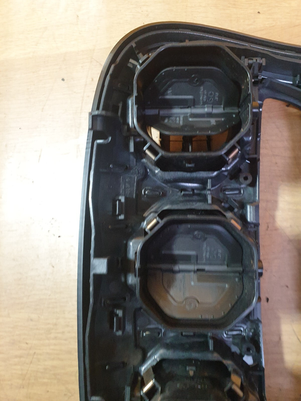 ✅Mercedes C Class W205 2014 Dashboard Centre Air Vent Trim A2056805707 +Warranty - Image 9