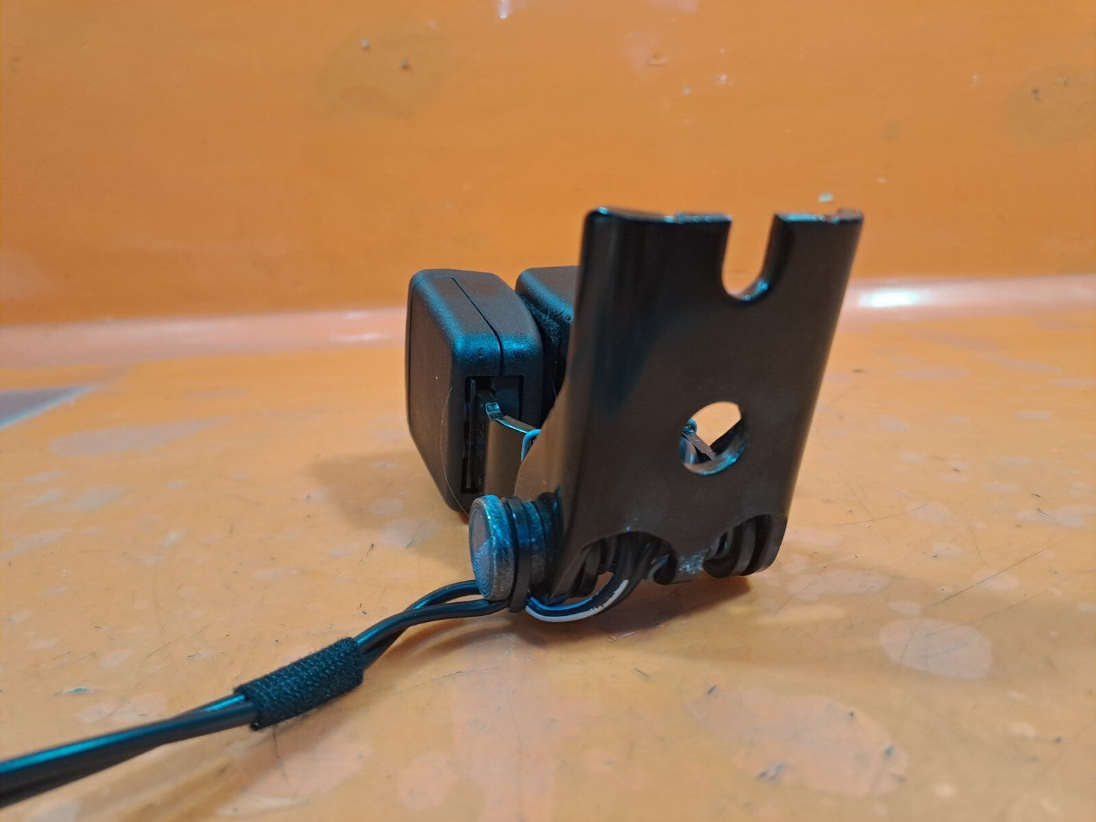 ebay-src:https://i.ebayimg.com/00/s/mtiwmfgxnjaw/z/ax0aaoswatnnyv1f/$_57.jpg