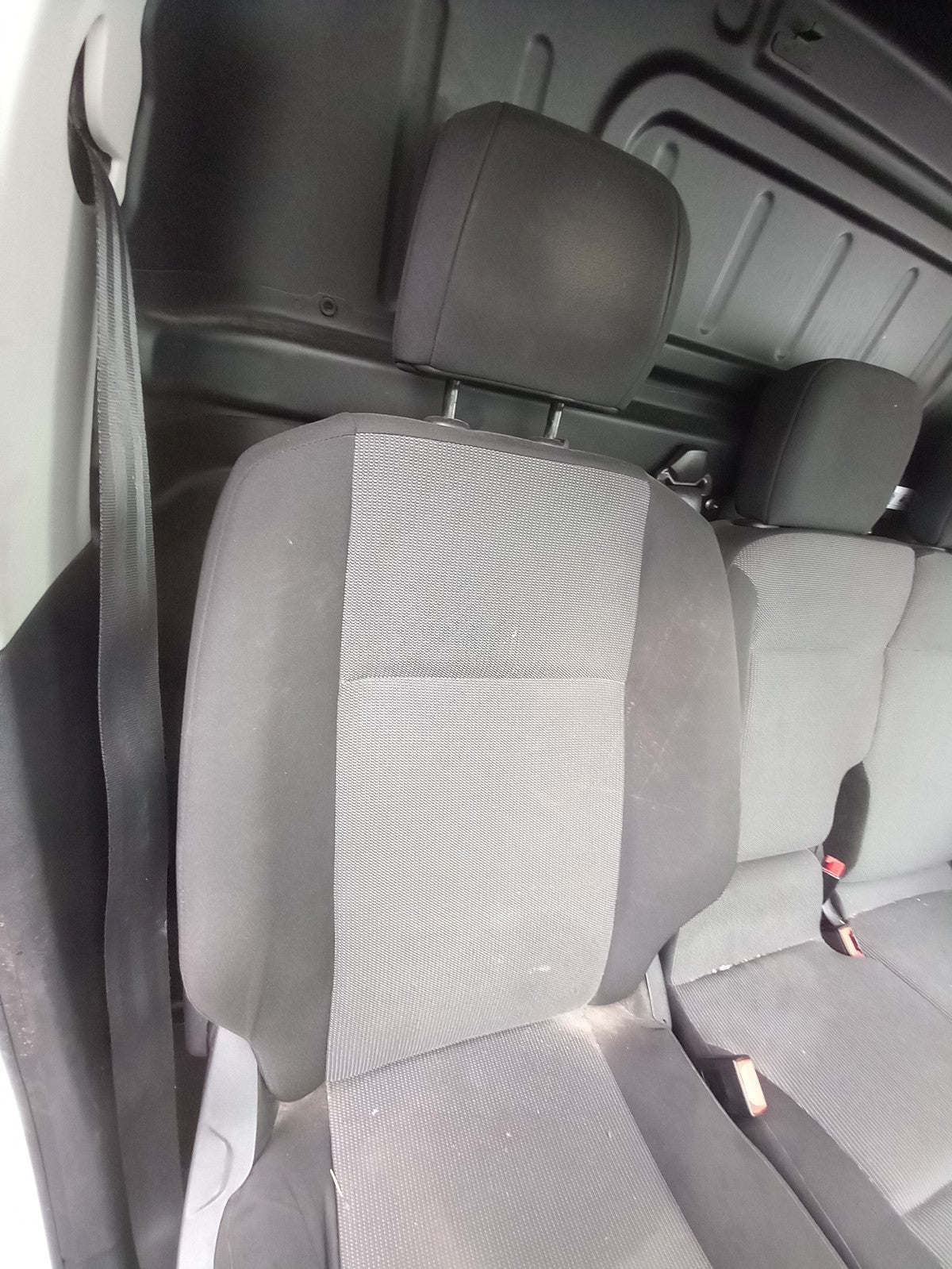 2022 Peugeot Partner K9 Front Right Driver Side Seat Warranty A419 - Image 2