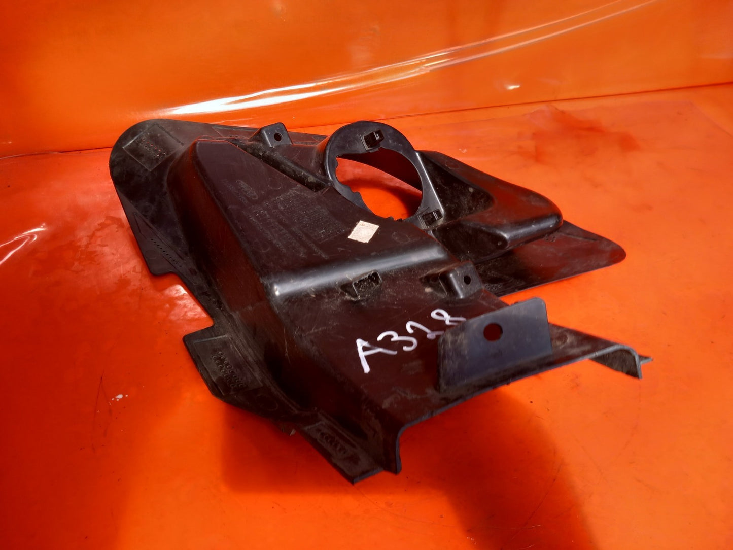 Ford Puma Titanium 1.0 Petrol 2023 Front Right Fog Light Bracket L1TB17E888A - Image 10