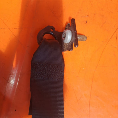 ✅Ford Galaxy Zetec 2017 2.0 Diesel REAR RIGHT SEAT BELT Warranty A296 - Image 4
