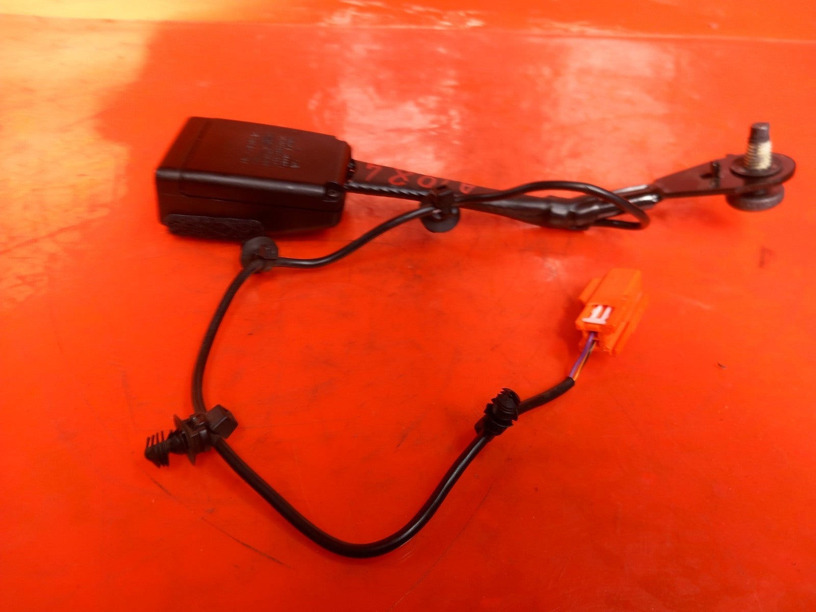 Range Rover Evoque L538 2.0 Diesel 2018 Front Left Seat Buckle FK7261208AD A108 - Image 7