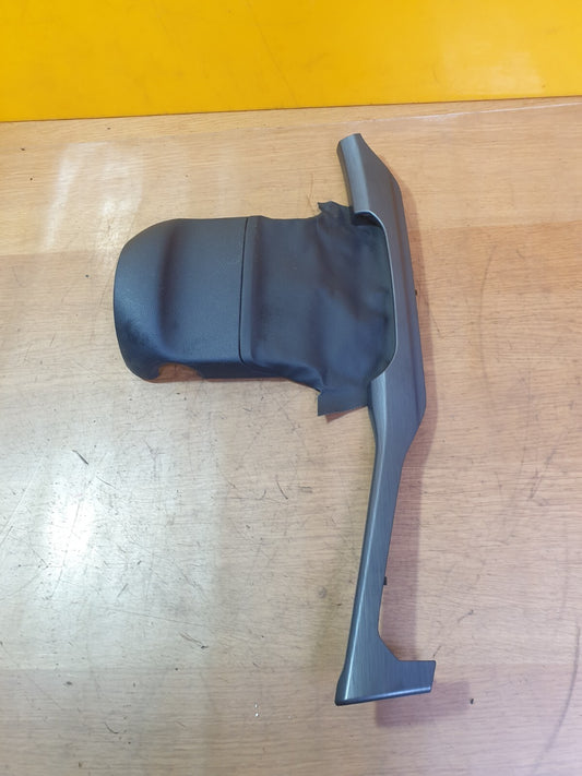 ✅VW GOLF MK8 1.5 PETROL 2022 STEERING COLUMN SURROUND TRIM 5H2858416B Warranty - Image 1