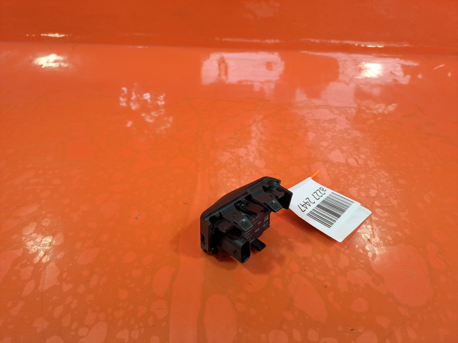 Cupra Leon VZ2 2023 1.4 Petrol FRONT BUMPER PARKING SENSOR 5WA919275A Warranty - Image 5