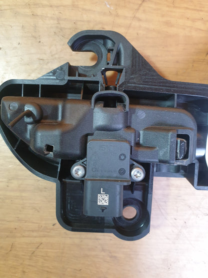 ✅2022 TESLA MODEL Y REAR LEFT DOOR HANDLE 1528114-00-D + WARRANTY A172 - Image 5