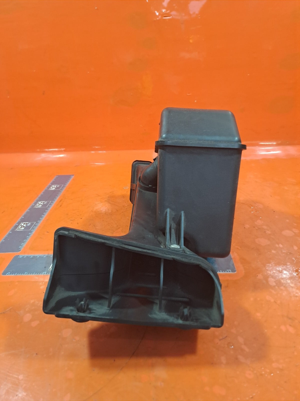 ✅SSANGYONG TIVOLI EX 1.6 PETROL 2015 AIR INTAKE INLET PIPE TUBE 23310-35301 A221 - Image 2