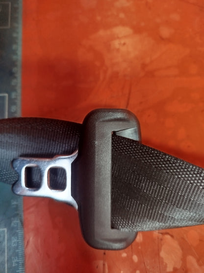 ✅SSANGYONG TIVOLI REAR CENTRE MIDDLE SEAT BELT 75605-35000 Warranty xAA - Image 12