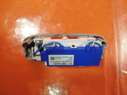 ✅FORD TRANSIT CUSTOM 2.0 DIESEL 2023 INTERIOR ROOF LIGHT GK2115K609AB Warranty - Image 5