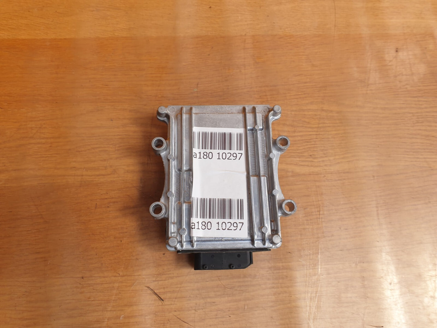 HYUNDAI I20 Ultimate 1.0 Petrol 2023 6 HYBRID ENGINE CONTROL MODULE 9002130081KE - Image 8