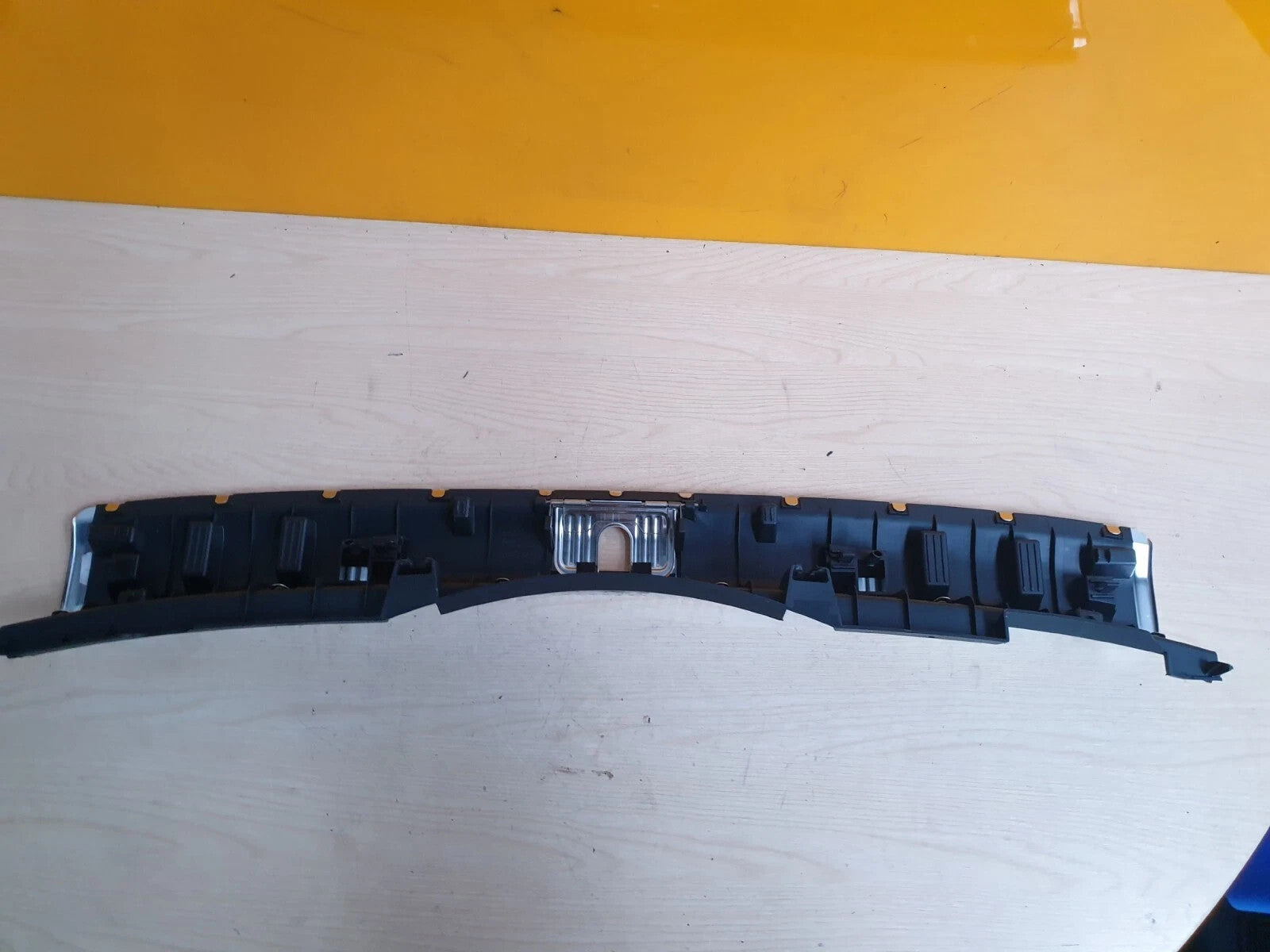 ebay-src:https://i.ebayimg.com/00/s/mtiwmfgxnjaw/z/0cyaaeswa9fqauli/$_57.jpg