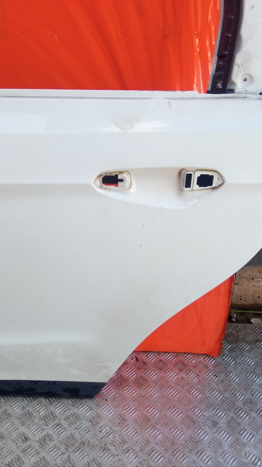 Ford Galaxy MK3 Zetec 2019 Rear Left Door Frozen White Warranty A345 - Image 7