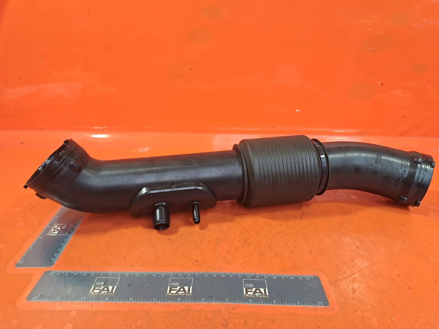 ebay-src:https://i.ebayimg.com/00/s/mtiwmfgxnjaw/z/l-aaaoswn9pnxsgd/$_57.jpg