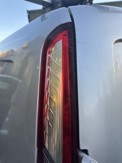 ✅2017 FORD TRANSIT CONNECT REAR LEFT UPPER TAIL LIGHT DT11-13A603-AD A369 - Image 1