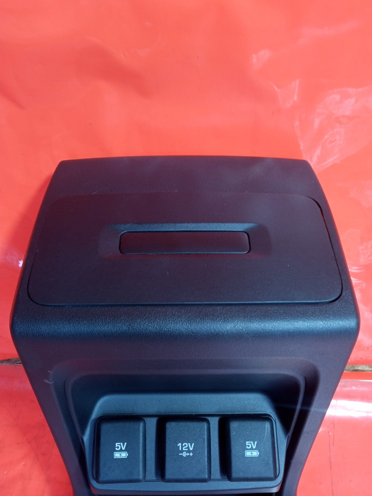 ✅Jaguar I-Pace Ev400 X590 2020 Rear Center Console Trim USB Ports J9D304569A - Image 6