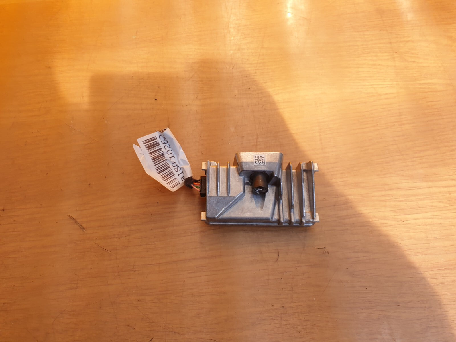 ebay-src:https://i.ebayimg.com/00/s/mtiwmfgxnjaw/z/vmyaaoswtrvmo1-l/$_57.jpg