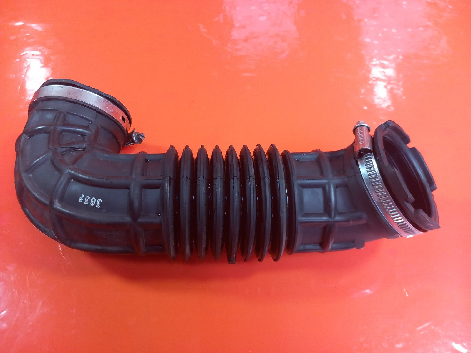 Ford Transit Custom 2.0 Diesel 2021 Air Intake Pipe GK219R504AG Warranty A394 - Image 2